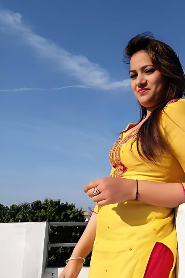 Sexy call girl Juhu 